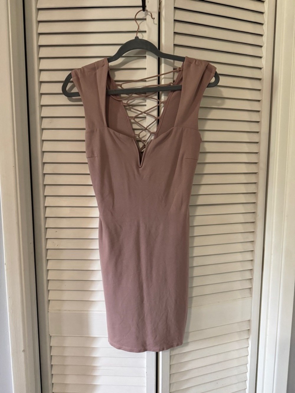 Charlotte Russe Mauve Lace-Up Bodycon Midi Dress